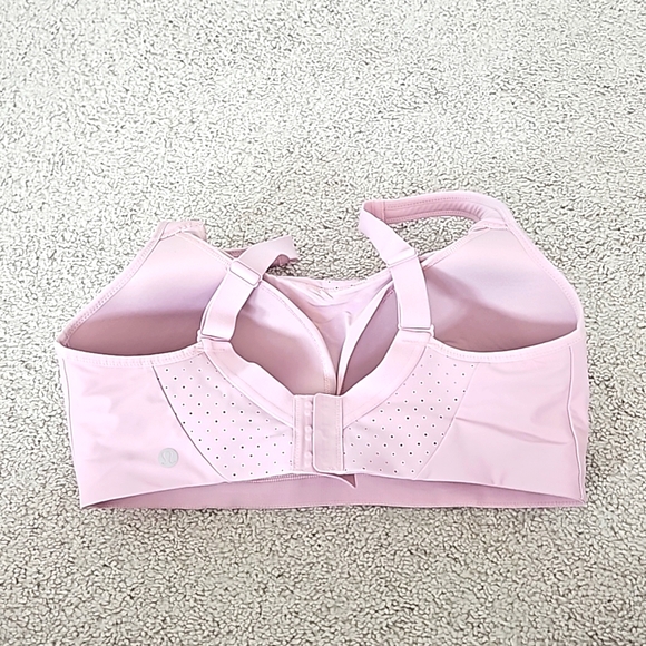 Lululemon padded sports bra size 36DD - Picture 2 of 4